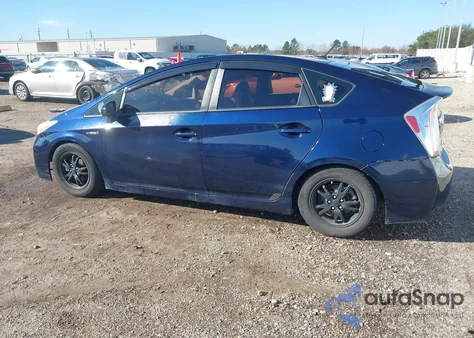 2014 Toyota Prius Four z USA, uszkodzony, nr VIN JTDKN3DU9E0384702